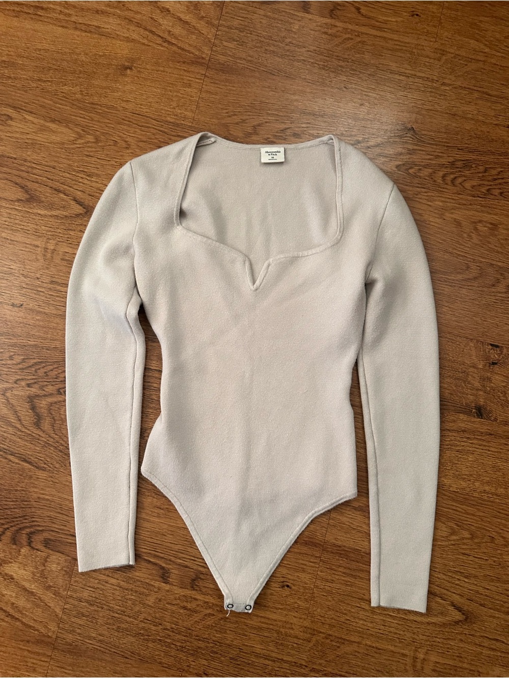 Abercrombie & Fitch long sleeve light Gray Bodysuit size XS knit